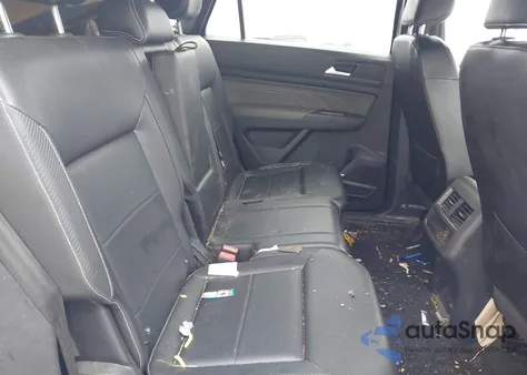 2021 Volkswagen Atlas Cross Sport 2.0T Se z USA, uszkodzony, nr VIN 1V2LC2CA0MC230256